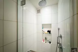 340 E 23rd St, New York City, NY 10010 - Photo 13