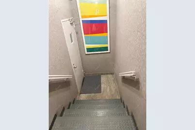 750 Park Avenue #1C, New York, NY 10021 - Photo 3