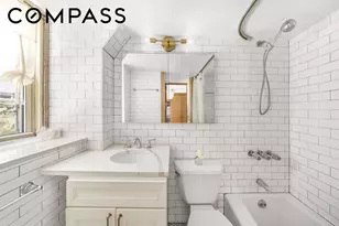 71 Barrow St, New York City, NY 10014 - Photo 5