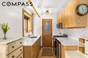 71 Barrow St, New York City, NY 10014 - Photo 3