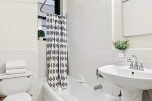 235 E 22nd St, New York, NY 10010 - Photo 7