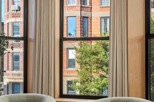 22 St Johns Pl, Brooklyn, NY 11217 - Photo 3