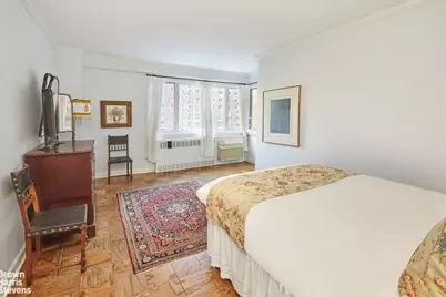 345 W 58th Street #7XY, New York City, NY 10019 - Photo 5