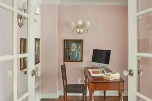 345 W 58th St, New York City, NY 10019 - Photo 3