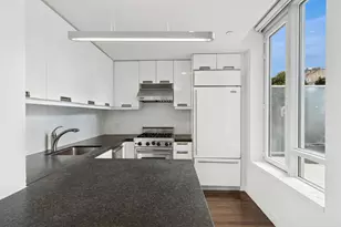 261 W 28th St, New York, NY 10001 - Photo 5