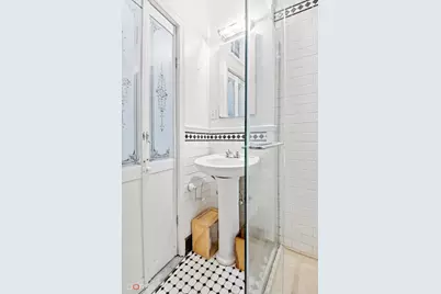 241 E 7th Street #1A, New York City, NY 10009 - Photo 5