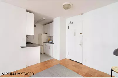 77 W 55th Street #4C, New York City, NY 10019 - Photo 7