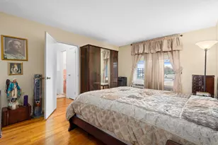 60-11 Broadway, Woodside, NY 11377 - Photo 5