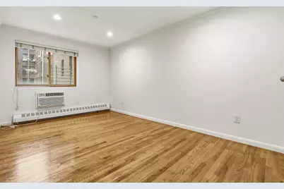 118-82 Metropolitan Avenue #3A, Kew Gardens, NY 11415 - Photo 11