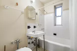 34-41 85th St, New York City, NY 11372 - Photo 15
