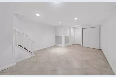 5461 Sylvan Avenue, New York City, NY 10471 - Photo 19