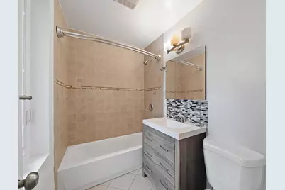5461 Sylvan Avenue, New York City, NY 10471 - Photo 17