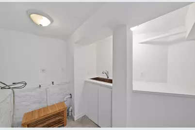 5461 Sylvan Avenue, New York City, NY 10471 - Photo 19