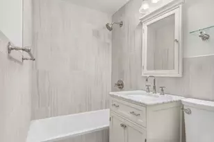 625 Main St, New York City, NY 10044 - Photo 5