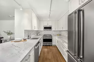 625 Main St, New York City, NY 10044 - Photo 3