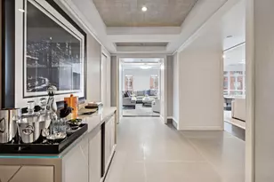 21 E 61st St, New York City, NY 10065 - Photo 17