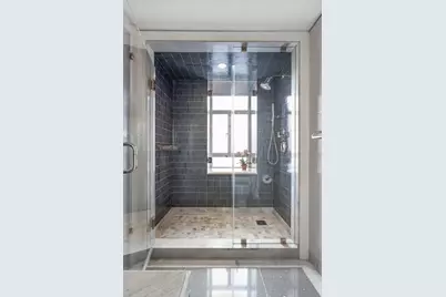 21 E 61st Street #6E, New York, NY 10065 - Photo 27