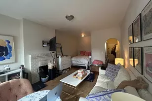 161 W 10th St, New York City, NY 10014 - Photo 3