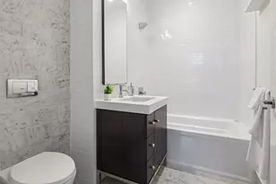 416 W 52nd St, New York City, NY 10019 - Photo 5