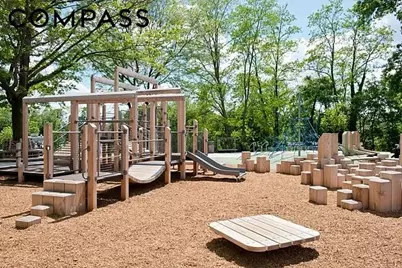 5700 Arlington Avenue #7G, New York City, NY 10471 - Photo 11