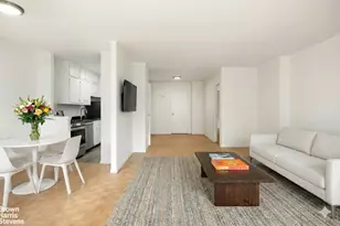 357 E 57th St, New York, NY 10022 - Photo 3