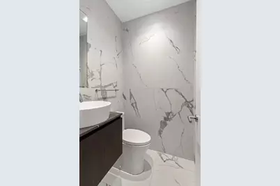 160 Franklin Street #5, New York, NY 10013 - Photo 11