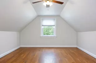 128-18 146th St, New York City, NY 11436 - Photo 7