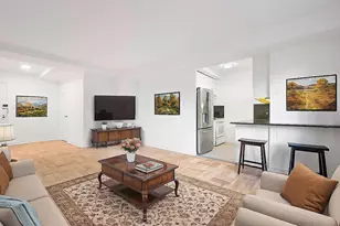 30 W 60th St, New York City, NY 10023 - Photo 3