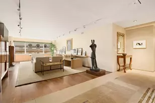 700 Park Ave, New York City, NY 10021 - Photo 3