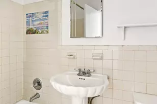 127 W 95th St, New York City, NY 10025 - Photo 11