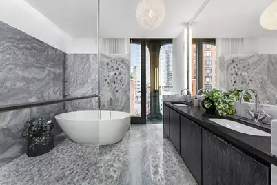 325 W Broadway #7B, New York City, NY 10013 - Photo 7