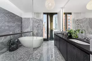 325 W Broadway, New York City, NY 10013 - Photo 7