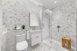 325 W Broadway, New York City, NY 10013 - Photo 13
