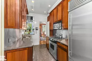 444 E 52nd St, New York City, NY 10022 - Photo 13