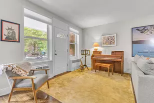 620 E 18th St, New York City, NY 11226 - Photo 7