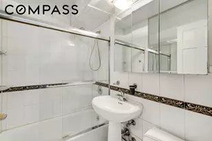 357 E 57th St, New York City, NY 10022 - Photo 13