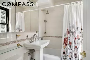 357 E 57th St, New York City, NY 10022 - Photo 11