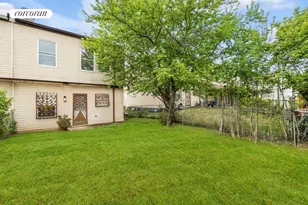 1887 Strauss St, New York City, NY 11212 - Photo 11