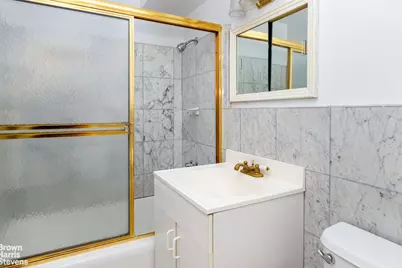 315 E 70th Street #8G, New York, NY 10021 - Photo 11