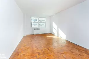 315 E 70th St, New York City, NY 10021 - Photo 7