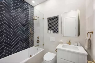 1073 Willoughby Ave, New York City, NY 11221 - Photo 5