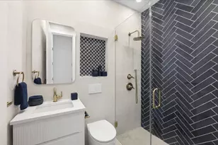 1073 Willoughby Ave, New York City, NY 11221 - Photo 5