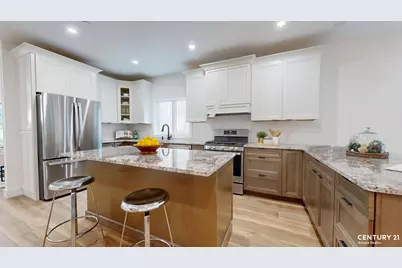 12 Harris Lane, New York, NY 10309 - Photo 5