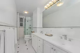 11 W 69th St, New York, NY 10023 - Photo 7