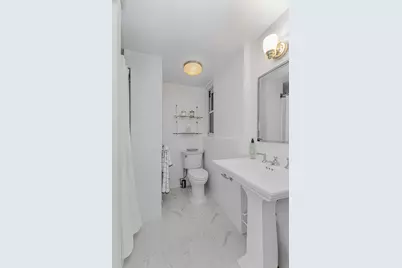 11 W 69th Street #2B, New York, NY 10023 - Photo 9