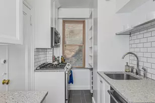 11 W 69th St, New York, NY 10023 - Photo 5