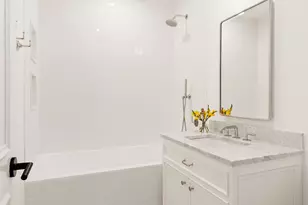 524 Halsey St, New York City, NY 11233 - Photo 11