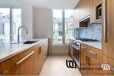 30-55 Vernon Boulevard #8-E, Astoria, NY 11102 - Photo 3