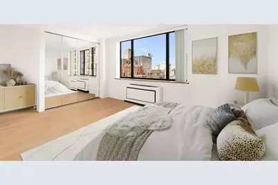 30 W 61st Street #30E, New York, NY 10023 - Photo 3