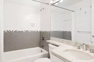 30 W 61st St, New York City, NY 10023 - Photo 5